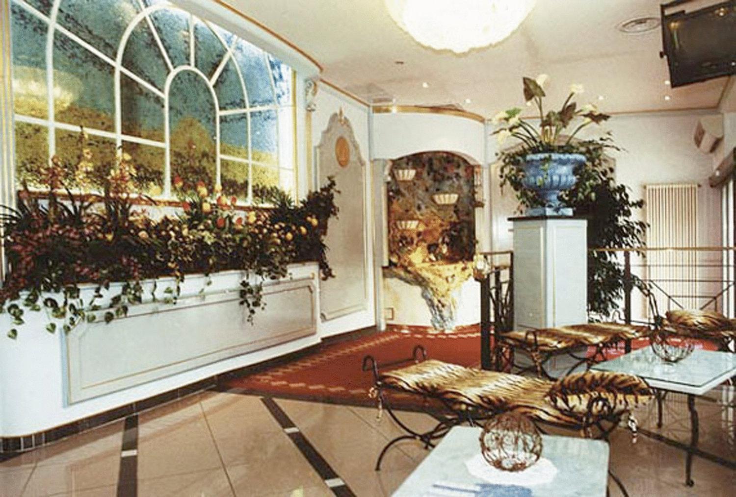 Cittiglio Hotel La Bussola מראה חיצוני תמונה